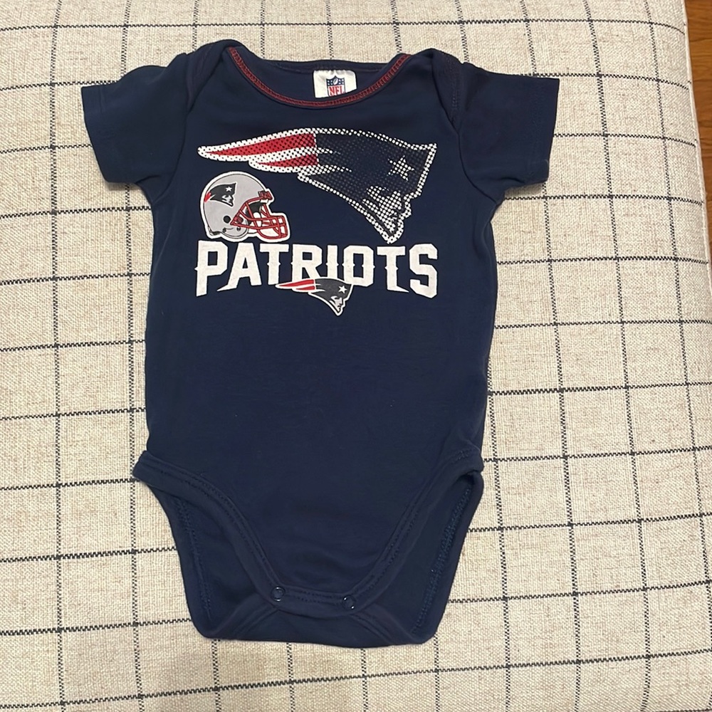 New England Patriots Size 0 to 3 month Onesie